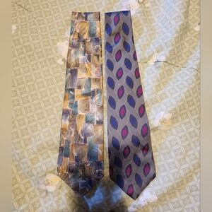 Multicolor Geometric and Gray Patterned Ties